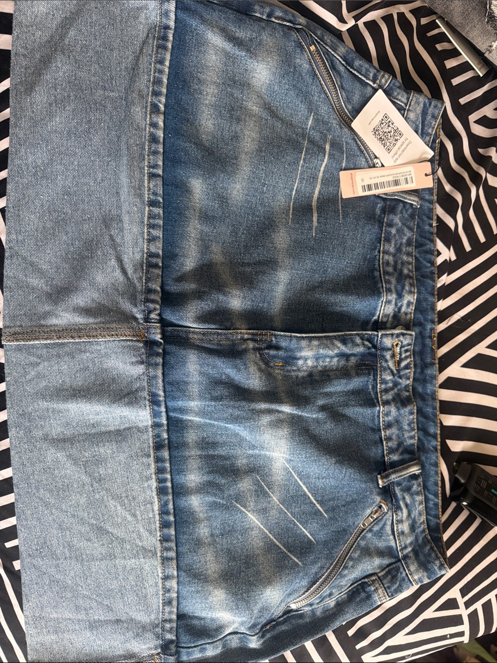 Casual Blue Denim Mini Skirt with Distressed Detail